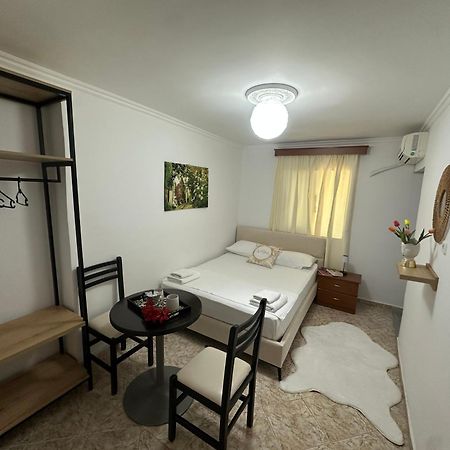 Vila Reni Risi Ksamil Extérieur photo