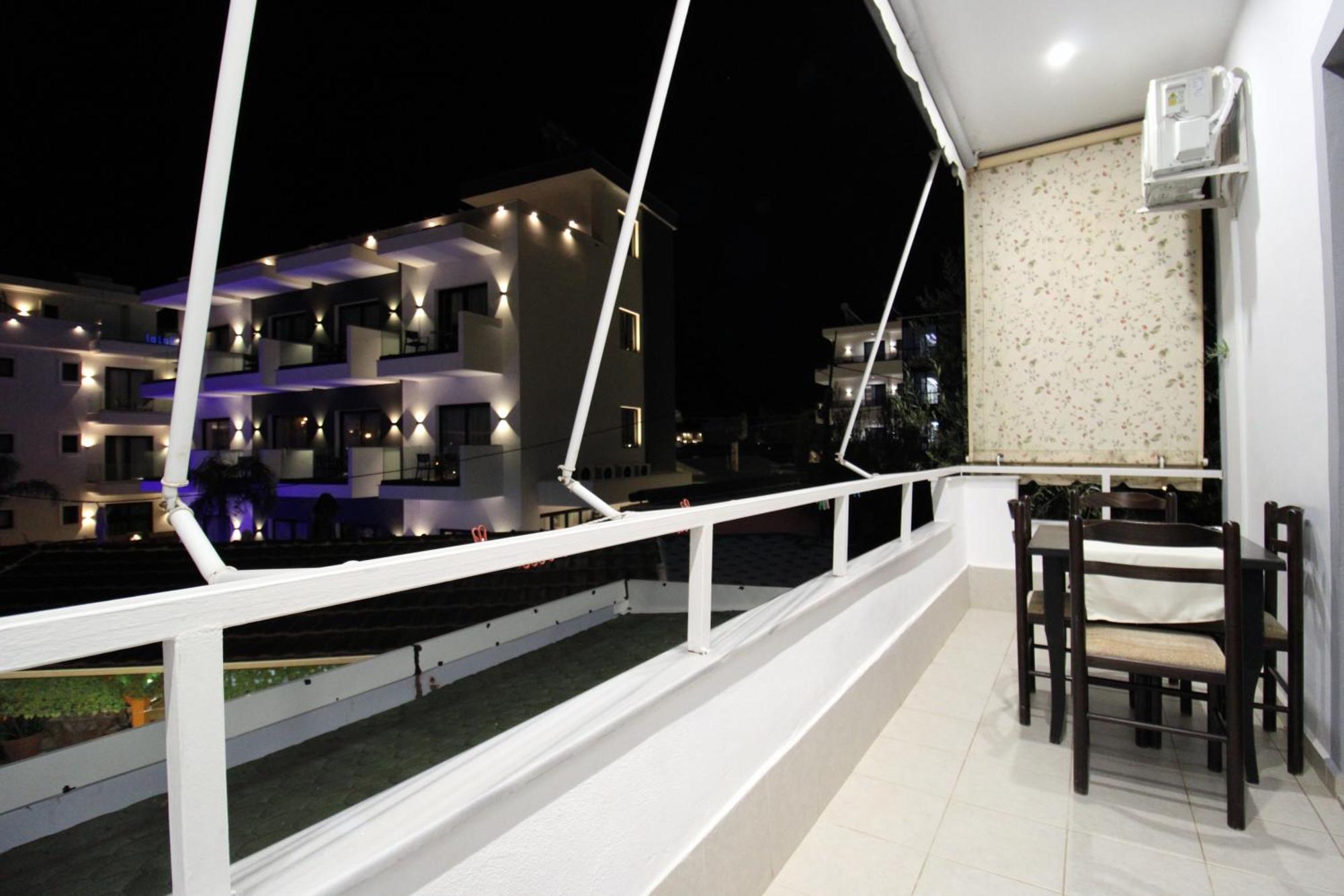 Vila Reni Risi Ksamil Extérieur photo